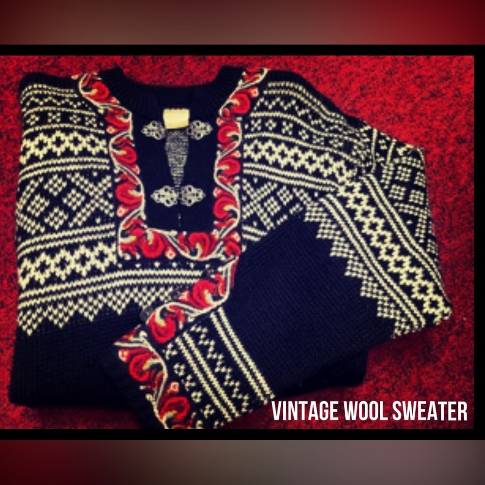 Norway Black and Red Crewneck Sweater